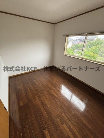 カスタムハイツの洋室|洋室です