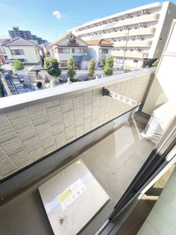 AILE宝塚Ⅲのバルコニー