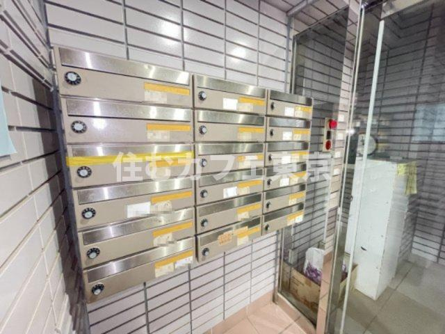 国立市富士見台４丁目の賃貸マンションのその他共用部分|集合ポストです