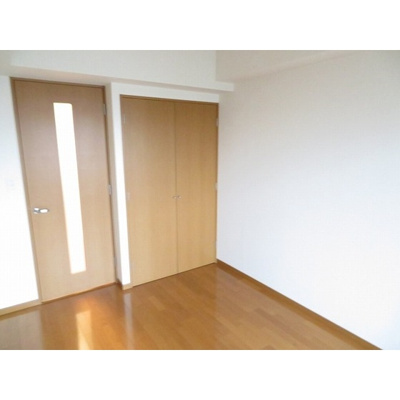 【その他】 | リリエンベルグ弐番館 | 洋室②