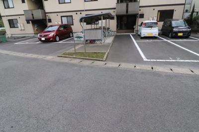 【駐車場】 | ヴェルドミールＫ | 駐車場