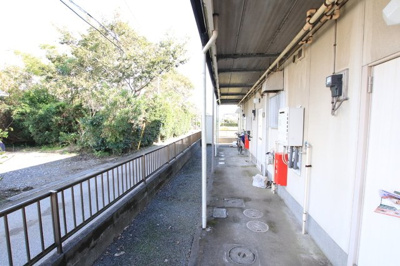 1階の玄関廻りです