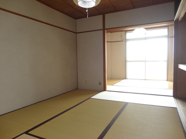 いかるがマンションの居間・リビング