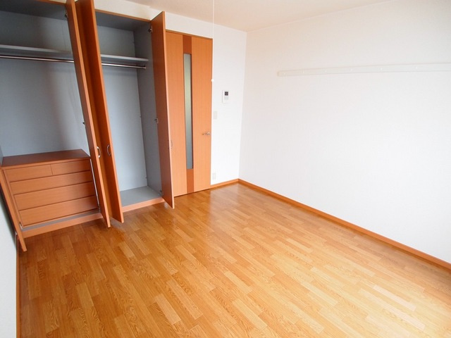 チェリーコーポの居間・リビング