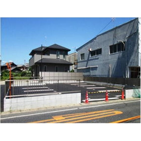 茜部大野２丁目駐車場の外観