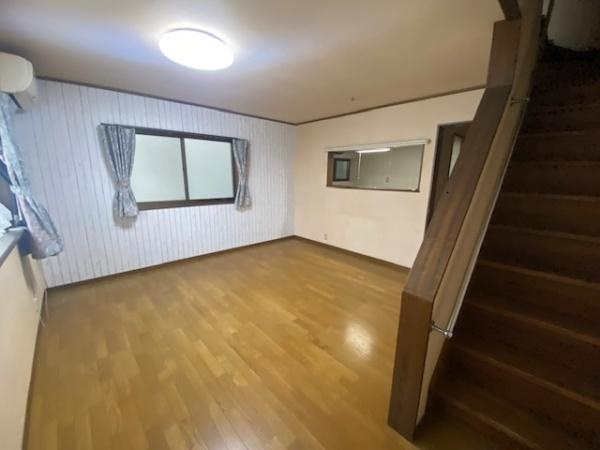 【居間・リビング】