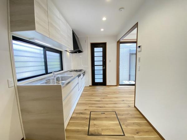 【居間・リビング】 | 垂水区小束山本町4丁目　中古戸建