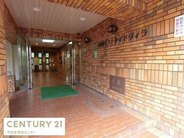 【エントランス】 | 淀川リバーサイドヴィラ