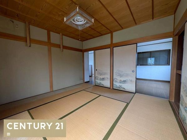 海南市多田　店舗付き住宅の和室