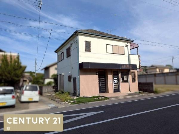 海南市多田　店舗付き住宅の前面道路含む現地写真