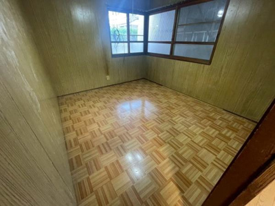 【洋室】 | 角盤町(松重)貸家2