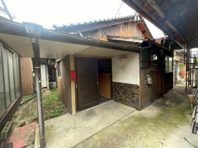 【玄関】 | 角盤町(松重)貸家2