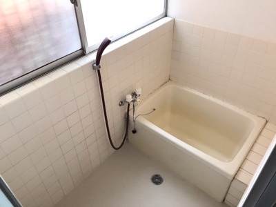 【浴室】 | 角盤町(松重)貸家2