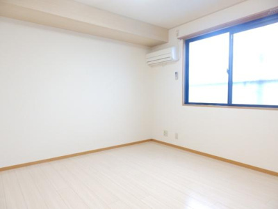 【洋室】 | コンフォート松本