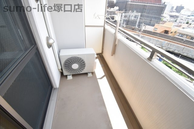 クラシェス尼崎のバルコニー
