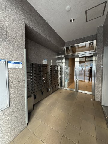 KHKコート板宿のロビー