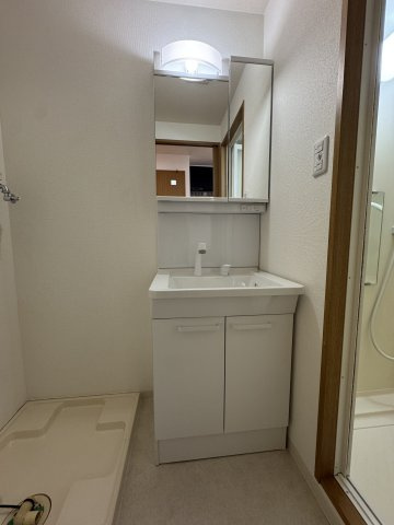 KHKコート板宿の洗面所