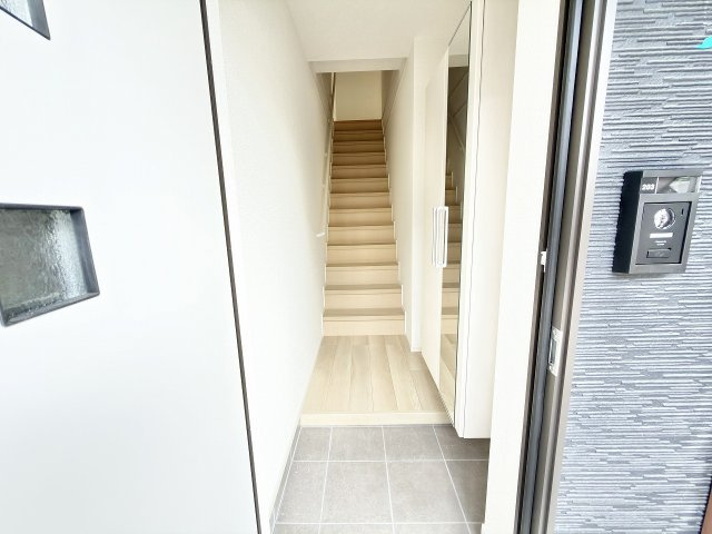 ヴェントフィオーレの玄関|※別部屋参考写真