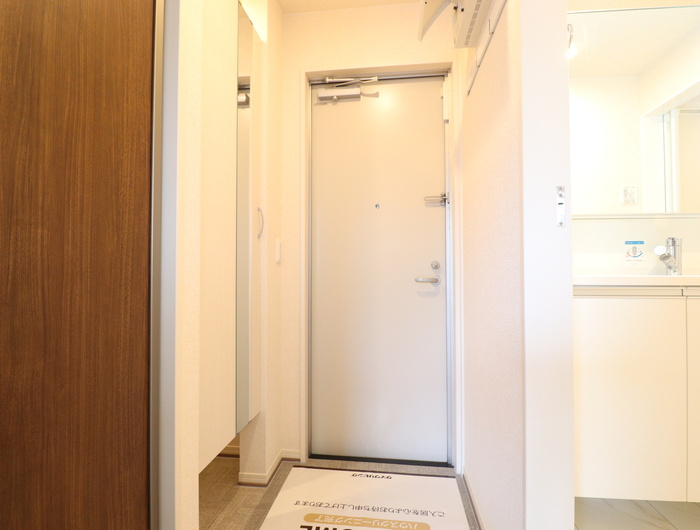 熊本市南区御幸西４丁目のアパートの玄関