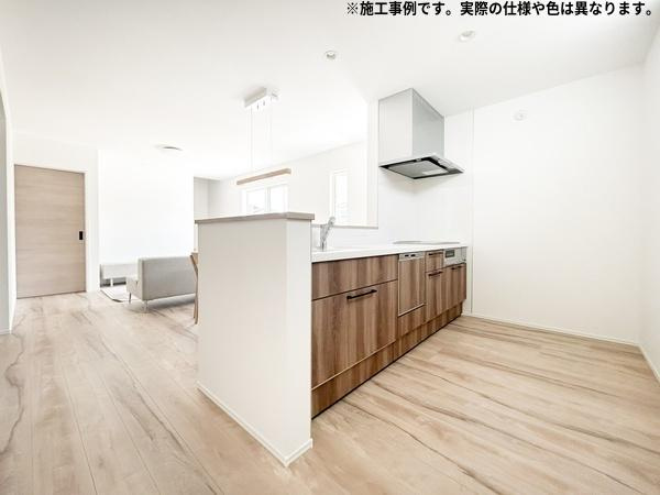 センチュリータウン坂ノ市西ⅢＣ　新築のキッチン|※写真はイメージです。実際の色や仕様は異なります。