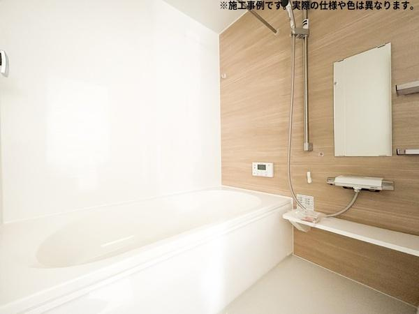 センチュリータウン坂ノ市西ⅢＣ　新築の浴室|※写真はイメージです。実際の色や仕様は異なります。