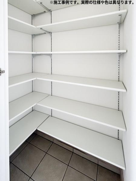 センチュリータウン坂ノ市西ⅢＣ　新築の収納|※写真はイメージです。実際の色や仕様は異なります。