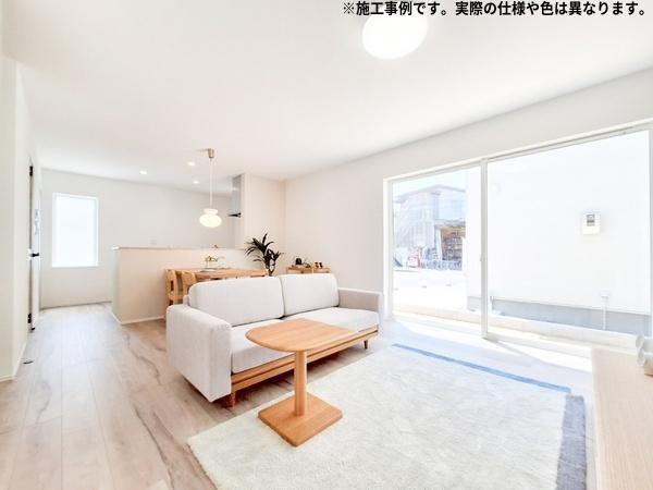 センチュリータウン坂ノ市西ⅢＮ　新築の居間・リビング|※写真はイメージです。実際の色や仕様は異なります。