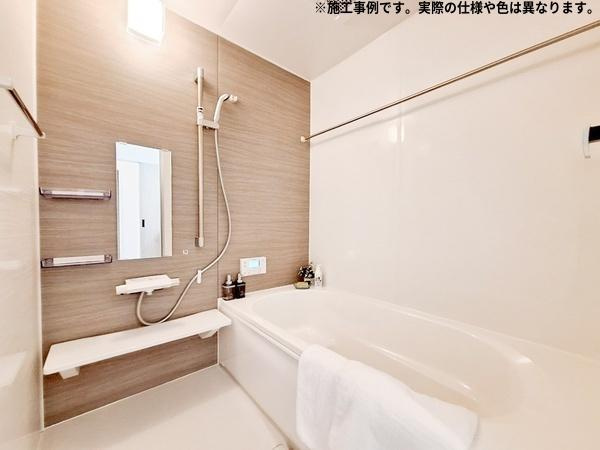 センチュリータウン坂ノ市西ⅢＮ　新築のトイレ|※写真はイメージです。実際の色や仕様は異なります。