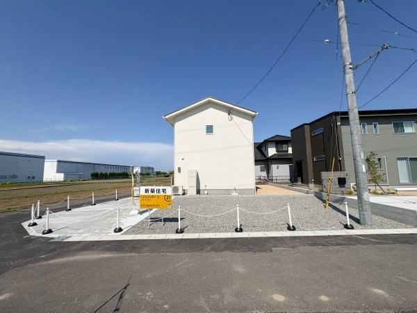 センチュリータウン坂ノ市西ⅢＮ　新築の前面道路含む現地写真|前面道路含む現地