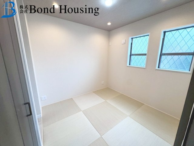 屋上ルーフバルコニーあり・WIC等収納豊富　千鳥が丘3丁目のその他