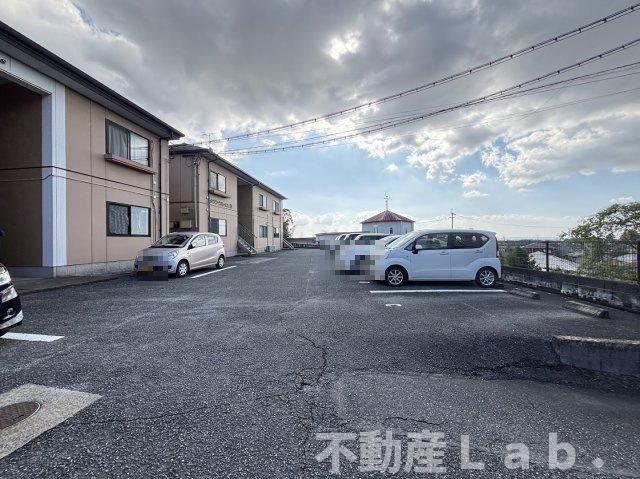 メゾン・ソレイユ　Ａ棟の駐車場