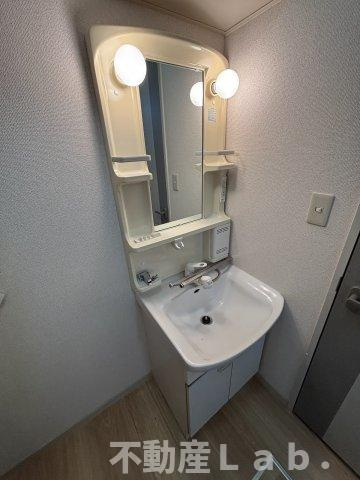 メゾン・ソレイユ　Ａ棟の洗面所