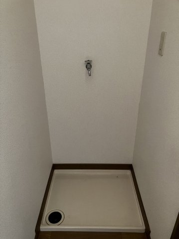 トリコロールハウスのその他