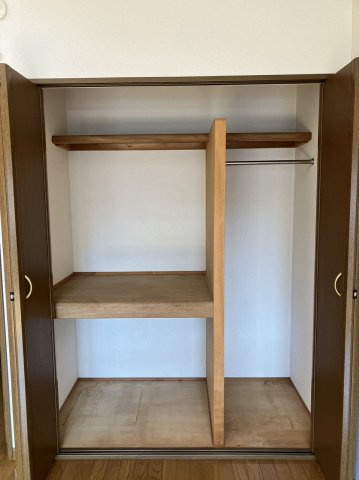 トリコロールハウスの収納