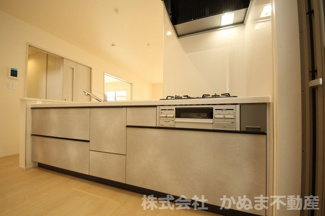 【キッチン】 | Livele Garden.S 鹿沼千渡第8 | 〇キッチン〇
明るく機能的なキッチンです