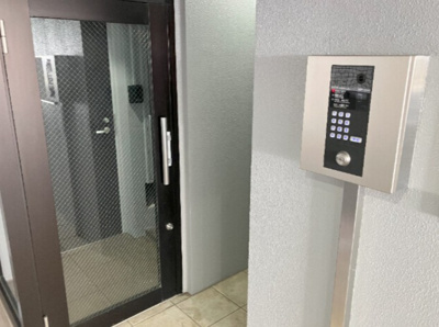 【エントランス】 | CREAL王子South