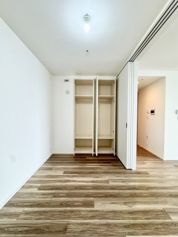 洋室約5.0帖収納