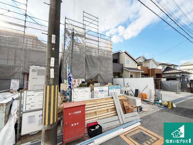 加古郡播磨町北野添　新築一戸建ての外観|周辺は落ち着いた街並みの住宅地！子育てがしやすい住環境です！まだ未完成ですが、現地でしかわからない事もございます。是非一度ご覧ください。