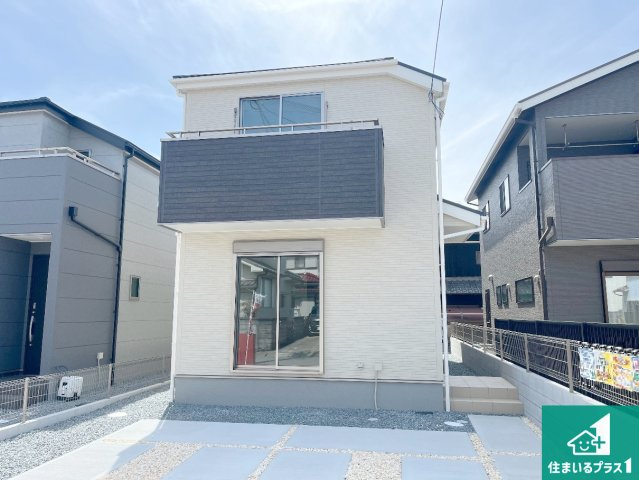 加古郡播磨町北野添　新築一戸建てのトイレ|シンプルなトイレは落ち着く空間！お手入れも簡単です！