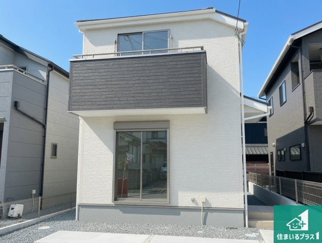 加古郡播磨町北野添　新築一戸建ての外観|安心の10年保証！外観を美しく保ち、雨水で汚れを落とします！気になることがありましたら、お気軽にお問い合わせください！