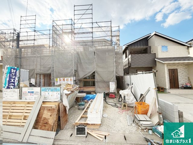 加古郡播磨町北野添　新築一戸建ての外観|周辺は落ち着いた街並みの住宅地！子育てがしやすい住環境です！まだ未完成ですが、現地でしかわからない事もございます。是非一度ご覧ください。