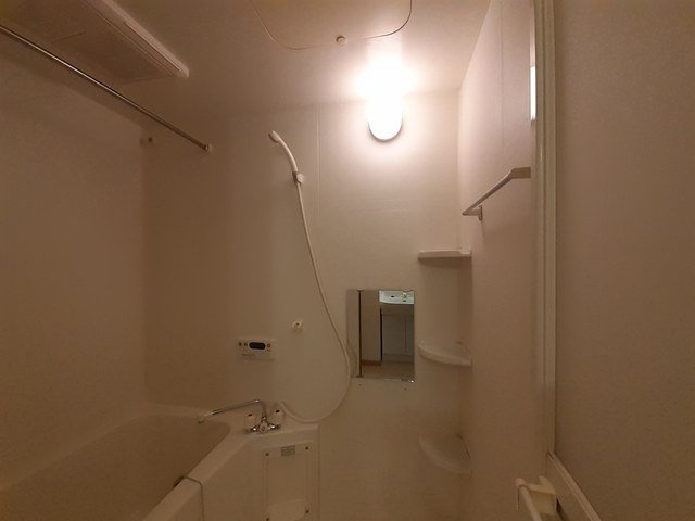 ウィングコート　Ｂの浴室