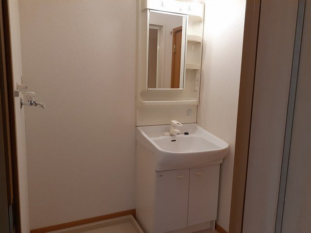 ウィングコート　Ｂの洗面所