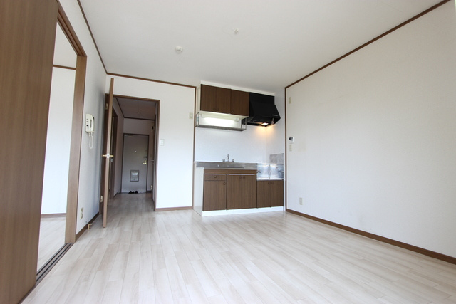 クレール打出の居間・リビング