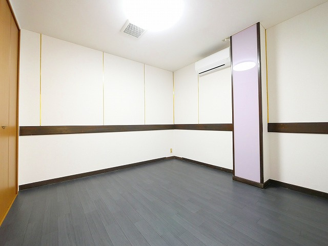 アートハウスならのエントランス