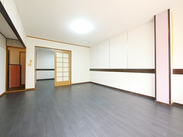 アートハウスならの内装