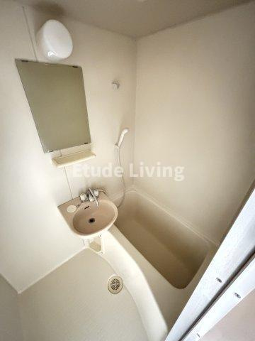 ミヤハウス　1号棟の浴室