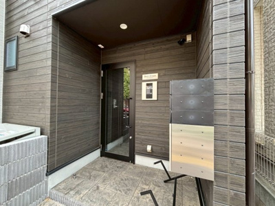 【エントランス】 | Best Stage中神