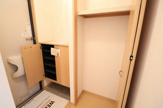 【玄関】 | ボヌール D