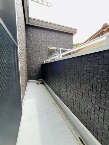 禅昌寺１丁目戸建のバルコニー